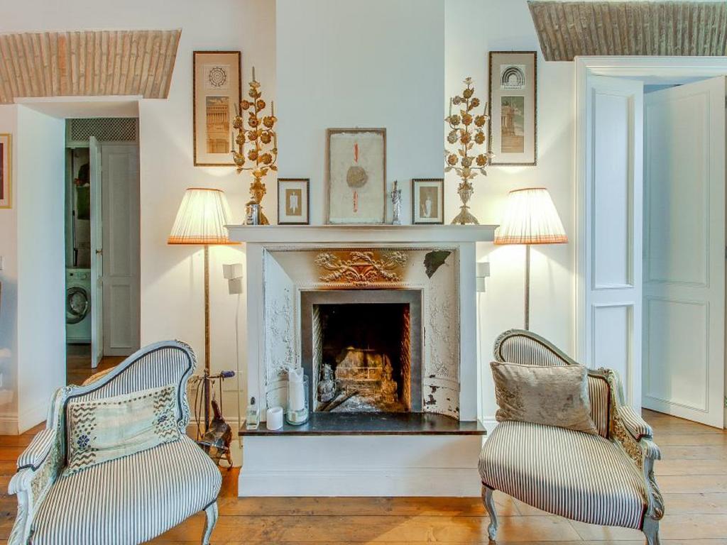 Salita Del Grillo Luxury Rsa Roma